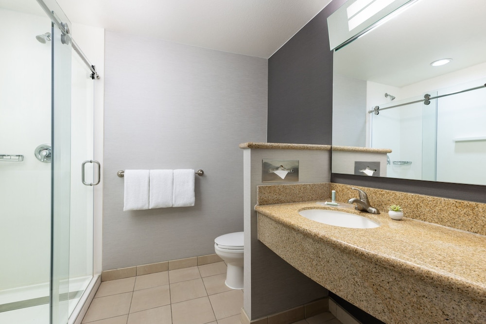 Courtyard By Marriott Las Vegas Stadium Area - photo 21