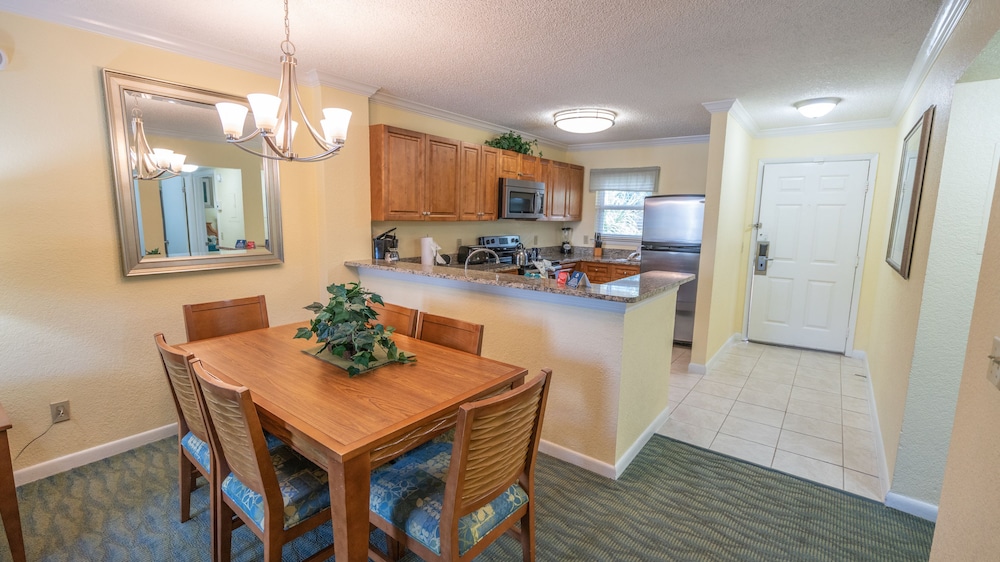 Blue Tree Resort at Lake Buena Vista - photo 16