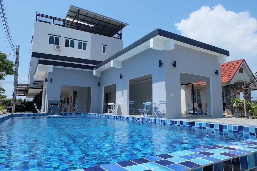 Rim Nam Riva Resort in Phetchaburi, Thailand