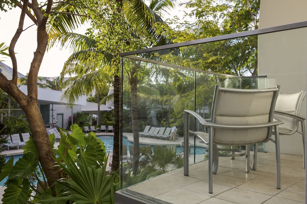 Santa Maria Suites - photo 19
