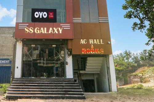 Hotel O S.S tower in Kanpur, India