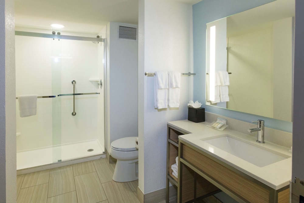 Hilton Garden Inn St. Augustine Beach - photo 36