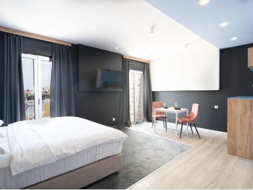 Apartments Tayra Superior studio apartment with balcony BR1