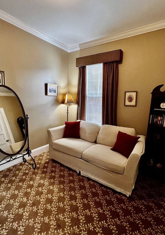 Almondy Inn - photo 68