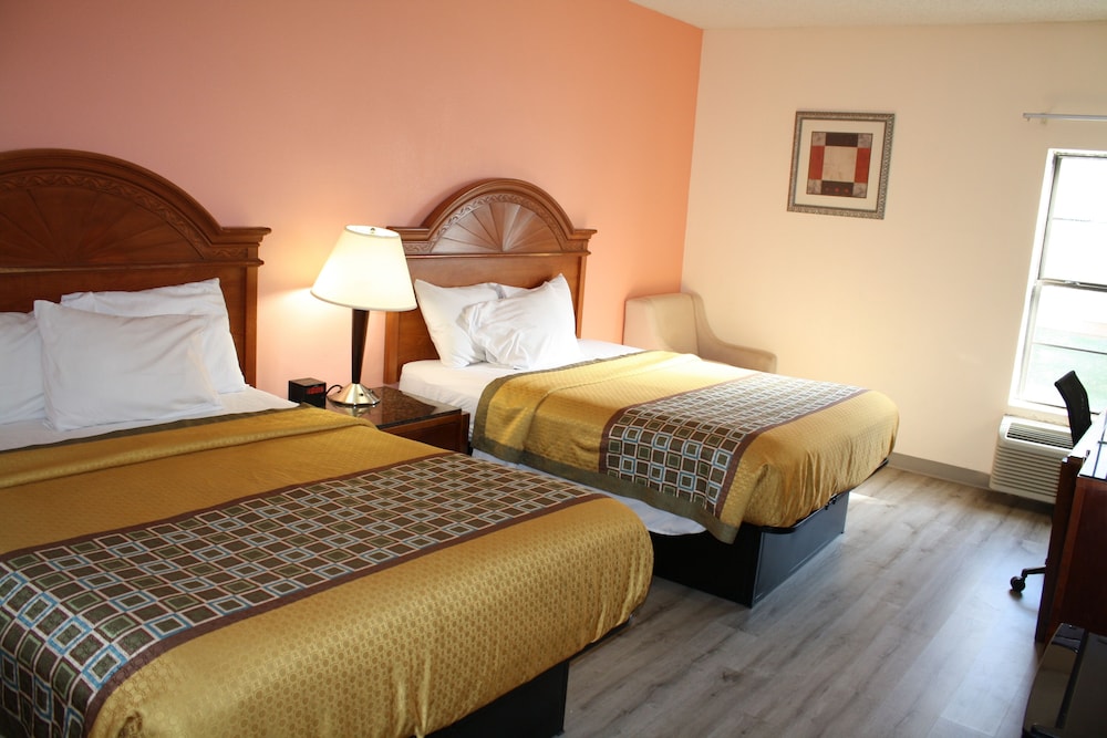 Executive Inn and Suites Wichita Falls - photo 38