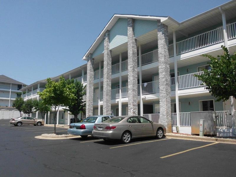 Dutton Inn - photo 25