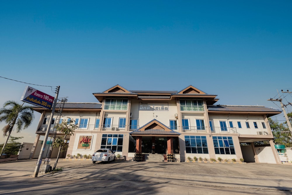 Mix hotel — hotel in Nakhon Ratchasima