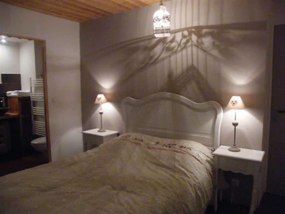 A la bonne école - last minute hotel in Unknown City