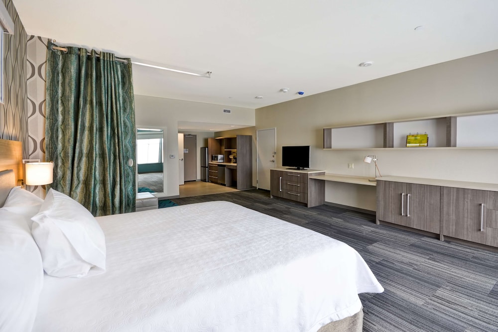 Home2 Suites by Hilton Perrysburg Levis Commons Toledo - photo 11
