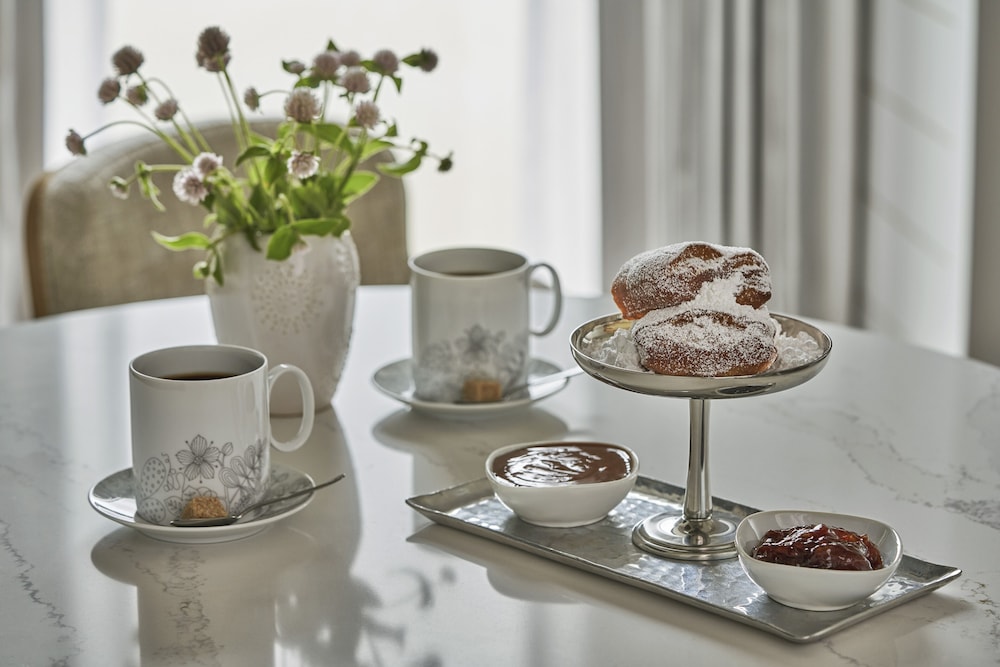 Four Seasons Hotel New Orleans - photo 10