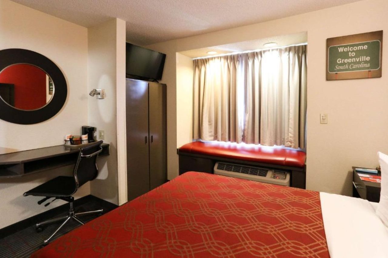Greenville Pelham Inn by IHG - photo 10
