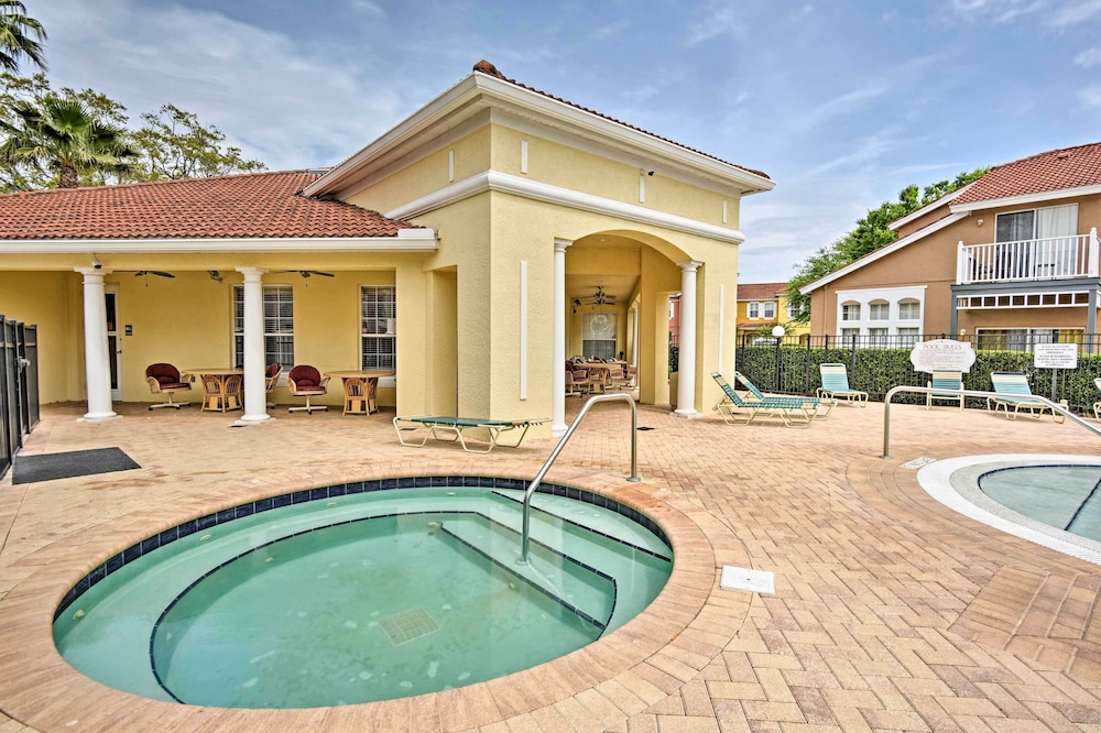 9 Mi to Disney Resort Getaway with Private Patio - photo 23