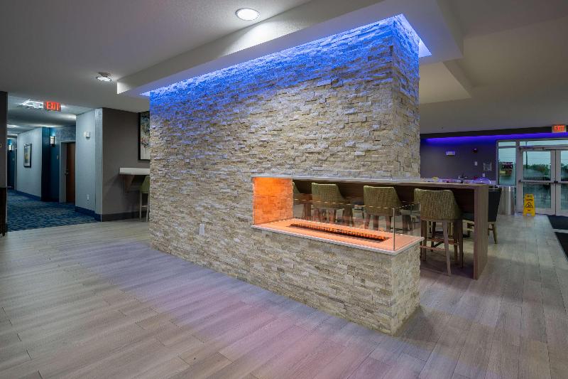 Comfort Suites Seabrook Kemah - photo 22