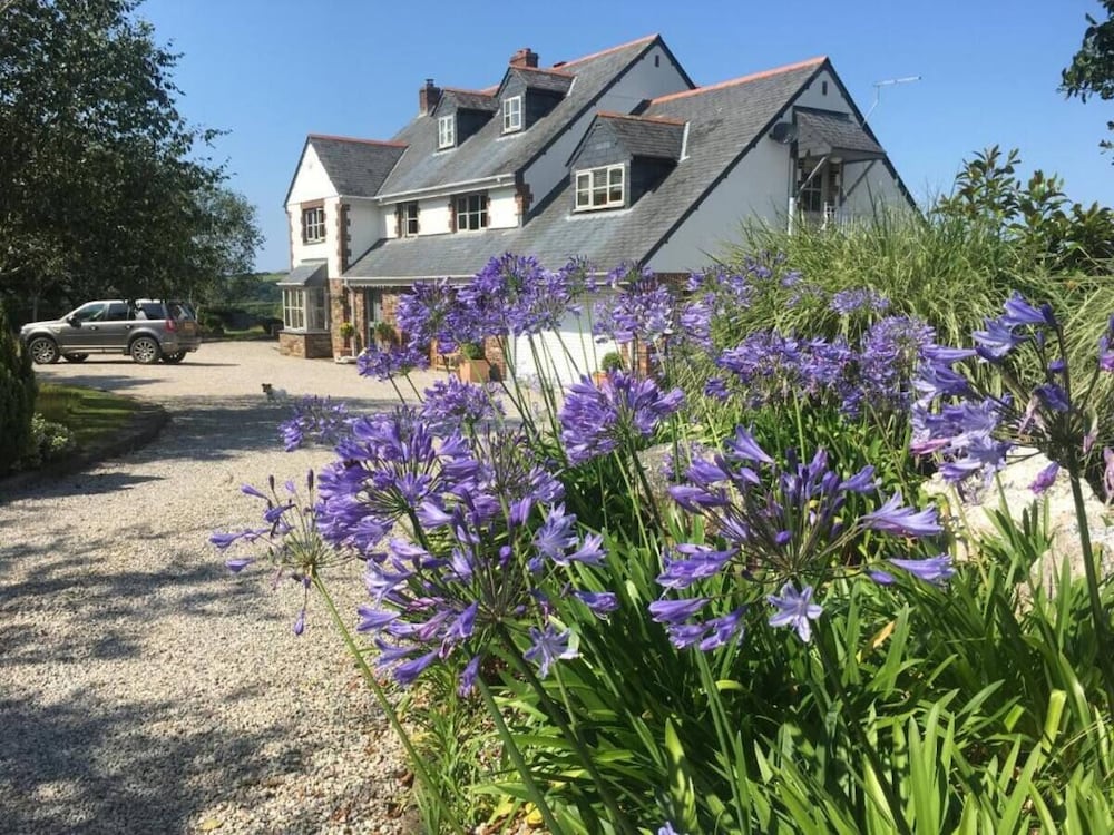 Brookfields - carbon neutral hotel in Bodmin
