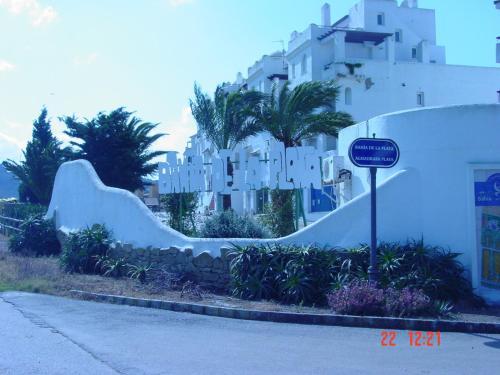 Apartamento en Bahia de Plata Zahara — 4-Star Luxury Hotel in Zahara De Los Atunes, Spain