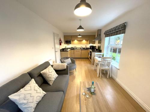 Bliss On The Bay Part of the The Bay Filey Holiday Village with pool gym and direct beach access pub restaurant tennis and meadows walks
