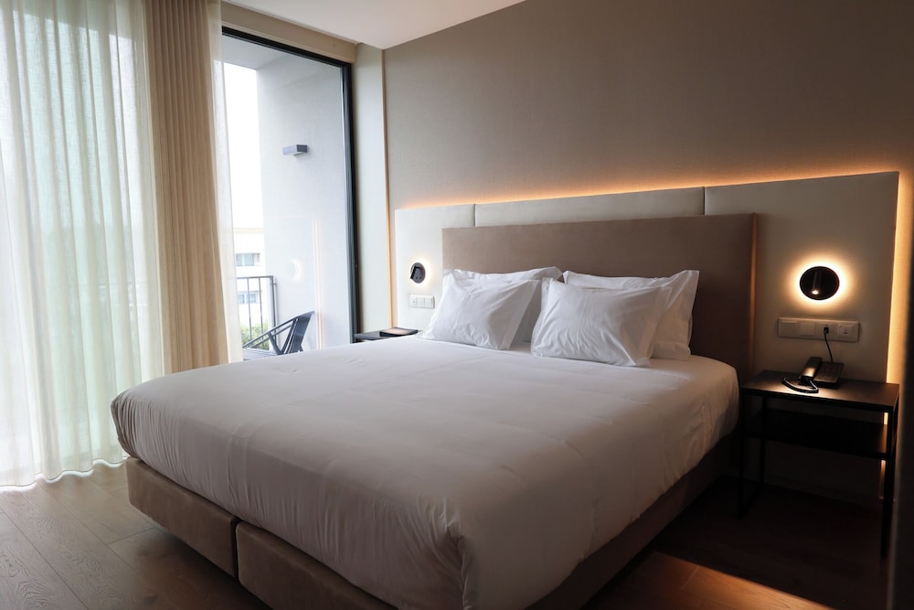 Oporto Fly Hotel in Maia, Portugal