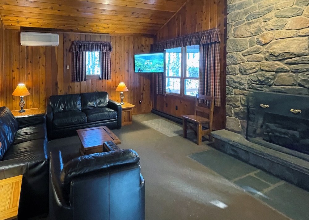 Mountain Springs Lake Resort - photo 173