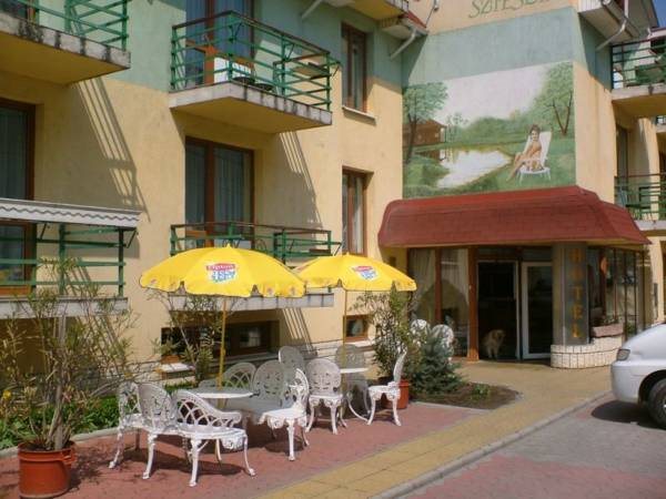 Hotel Paár Szieszta in Gyor, Hungary