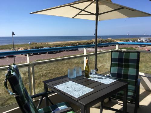 Sterflat 65 — 4-Star Luxury Hotel in Egmond Aan Zee, Netherlands