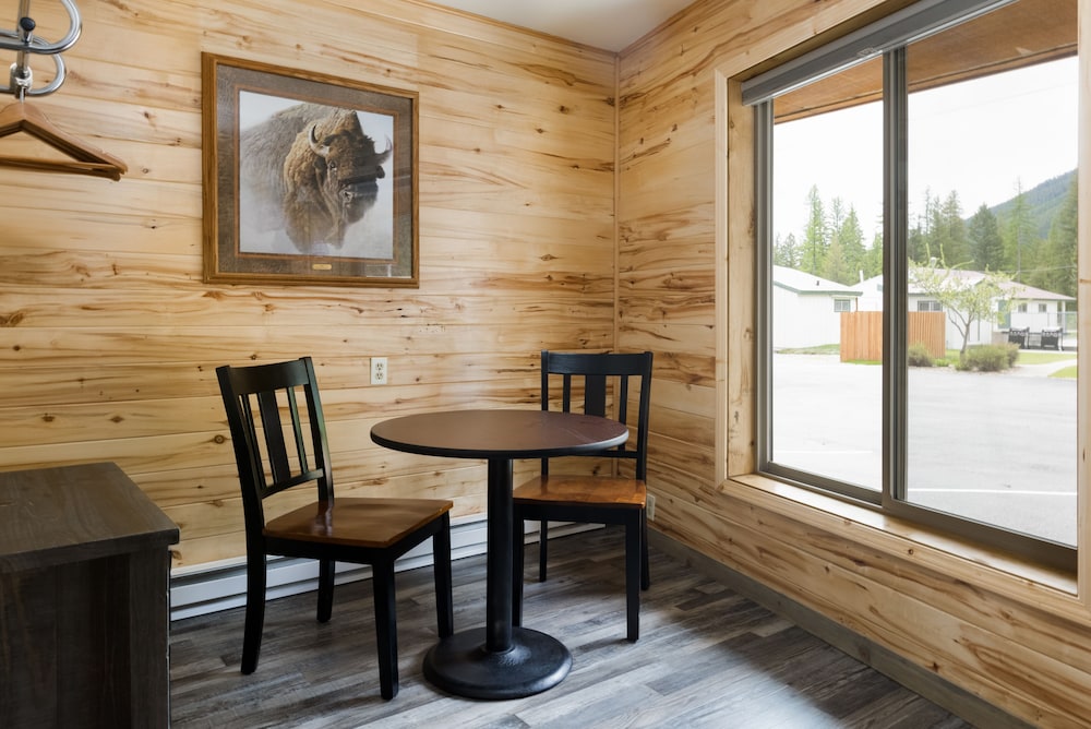 Beargrass Lodging and RV Resort - photo 9