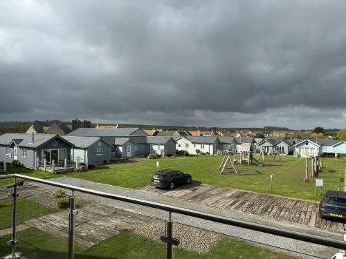 Echo Beach Sleeps 12 Part of the The Bay Filey Holiday Village with pool gym and direct beach access pub restaurant tennis and meadows walks
