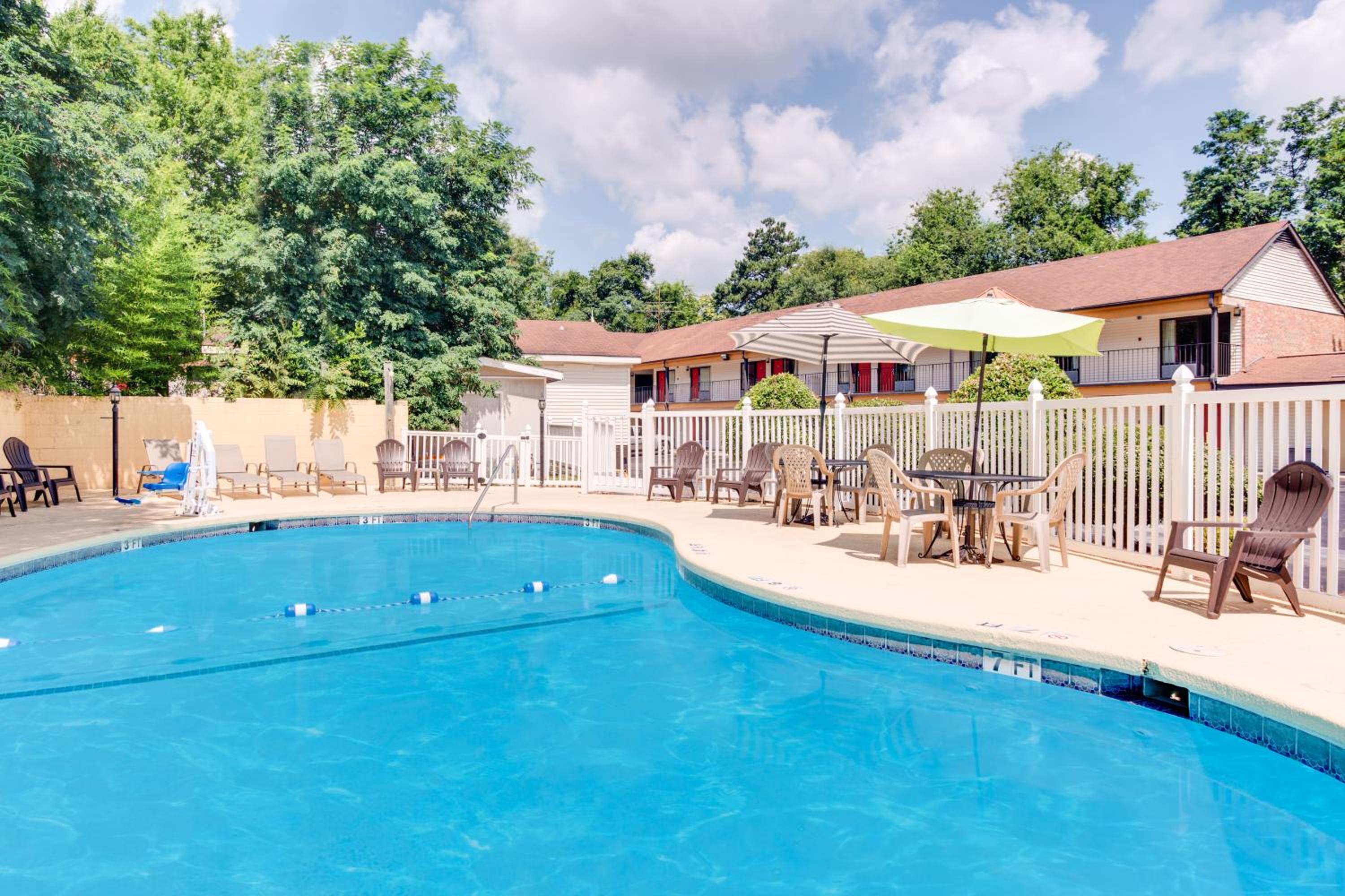 Americas Best Value Inn Aiken - photo 24