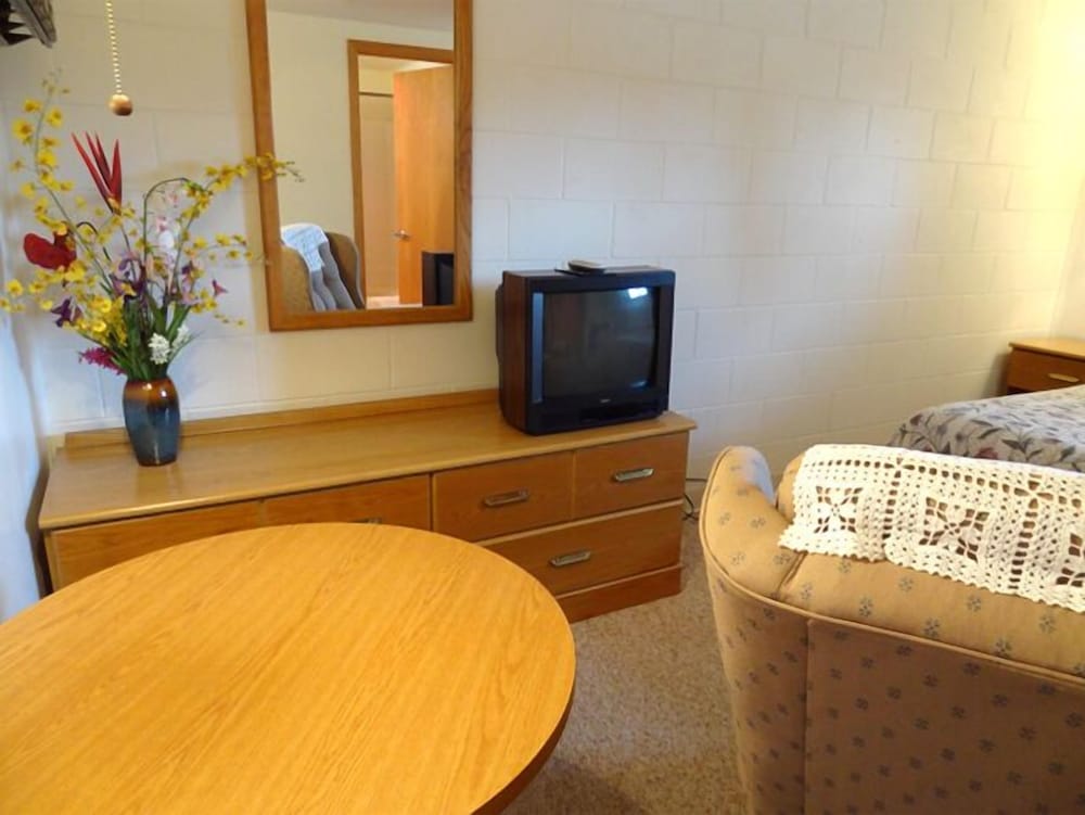 Cresco Motel - photo 11