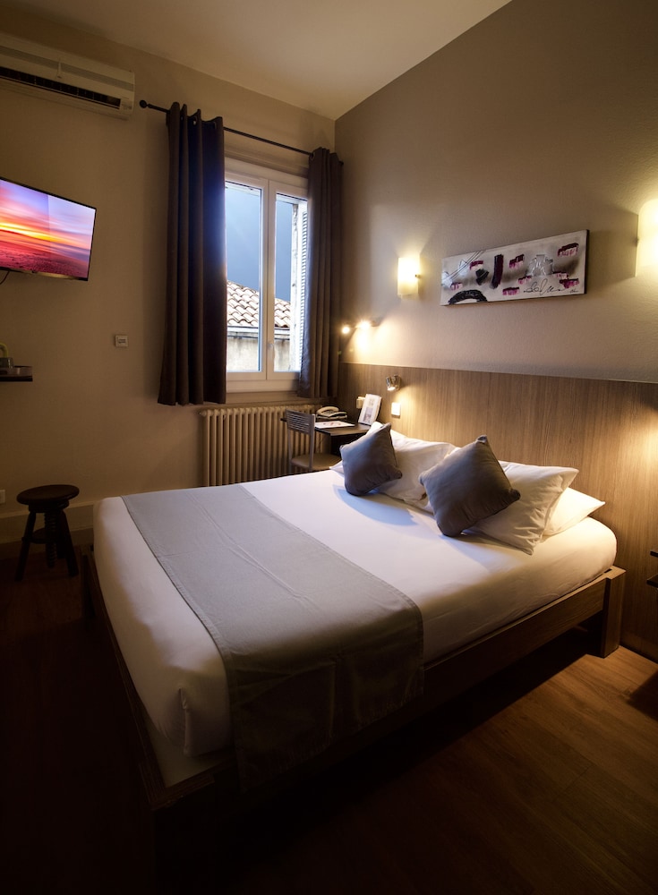 Le Strasbourg Hotel in Montpellier, France