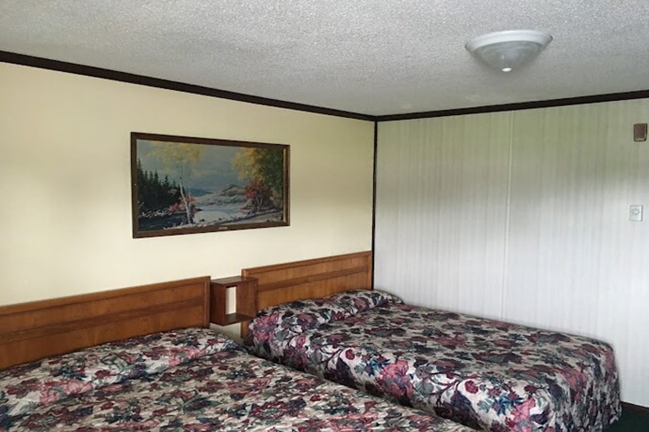 Capri Motel By OYO Elwood Wathena - photo 15