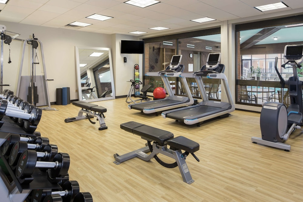 DoubleTree by Hilton Hotel Syracuse - photo 22