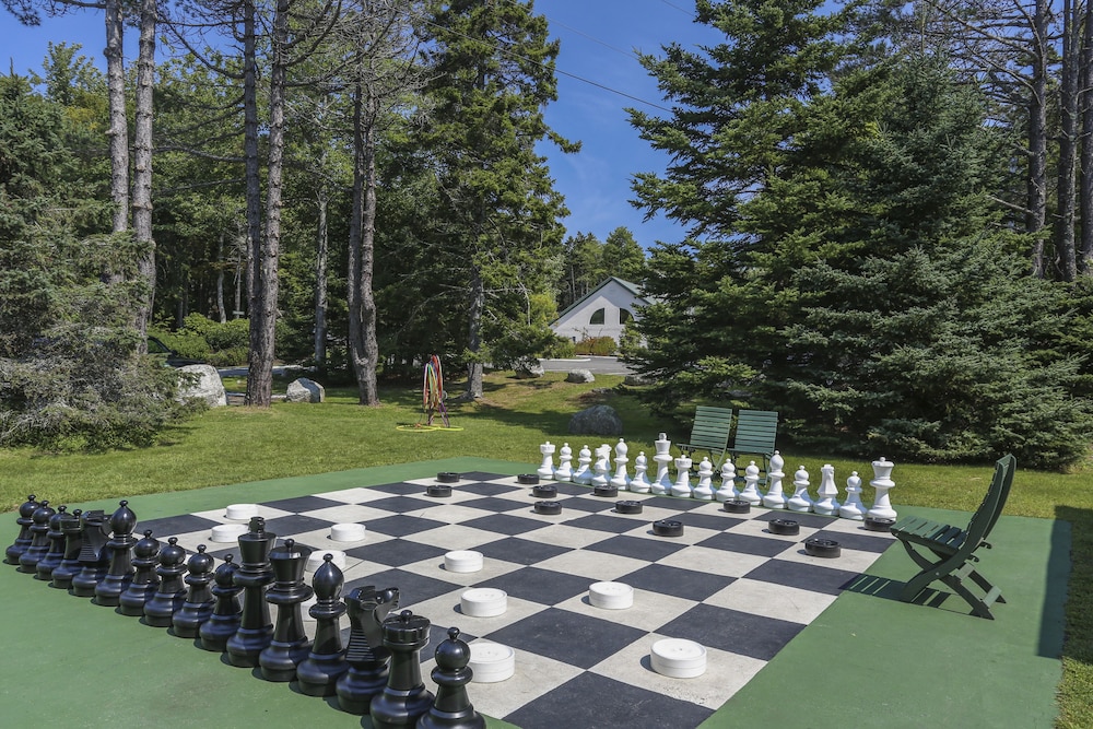Spruce Point Inn - photo 38