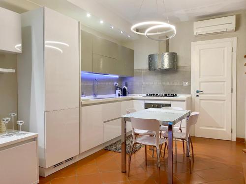 Appartamento Bonny — 4-Star Luxury Hotel in San Vincenzo, Italy