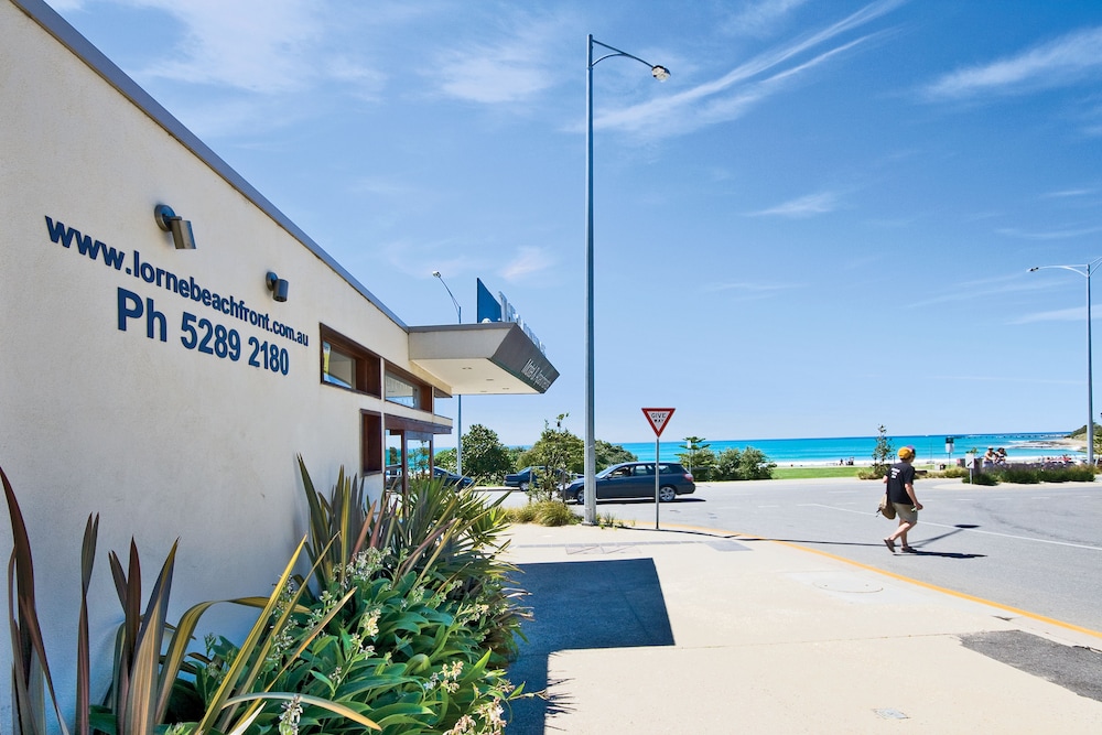 Sandridge Motel in Lorne, Australia