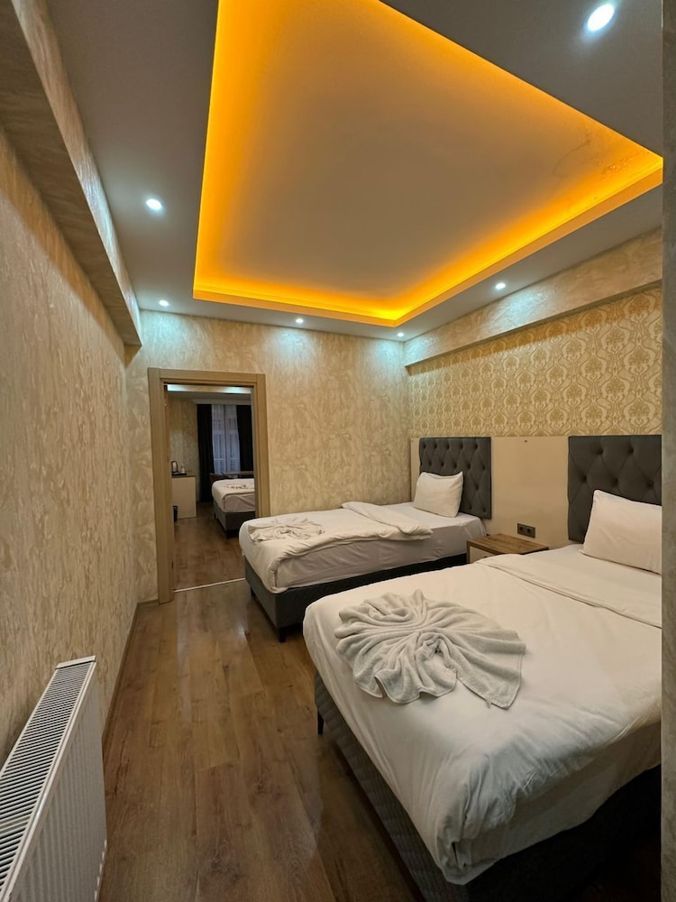 Hotel Pera White — Van — photo 2