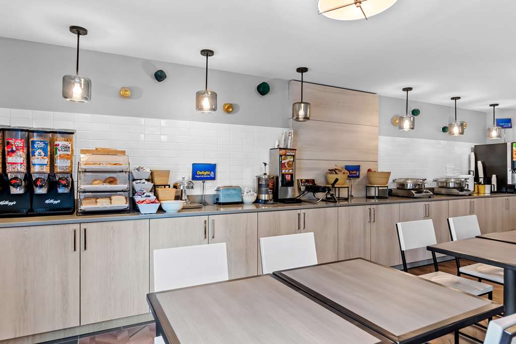 Best Western Doswell Hotel - photo 7