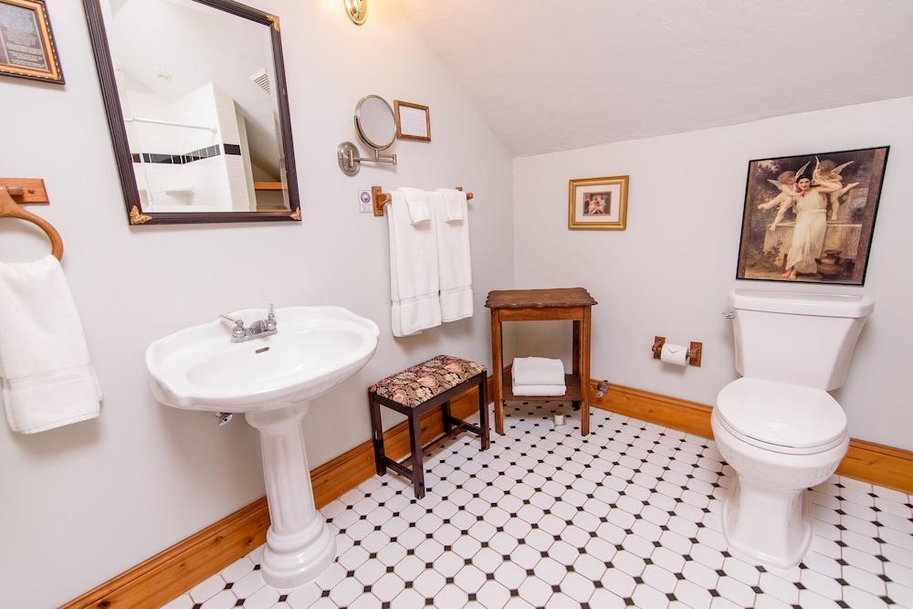 Sweetwater Branch Inn - photo 138