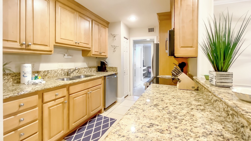 924 Cutter Court at The Sea Pines Resort - photo 6