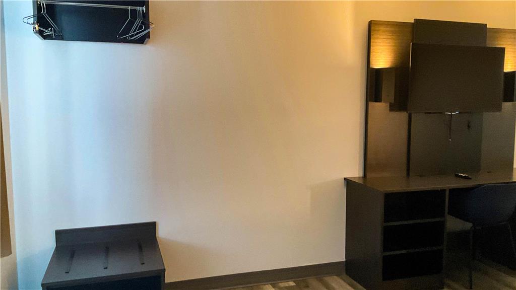 Motel 6 Hollywood - photo 18