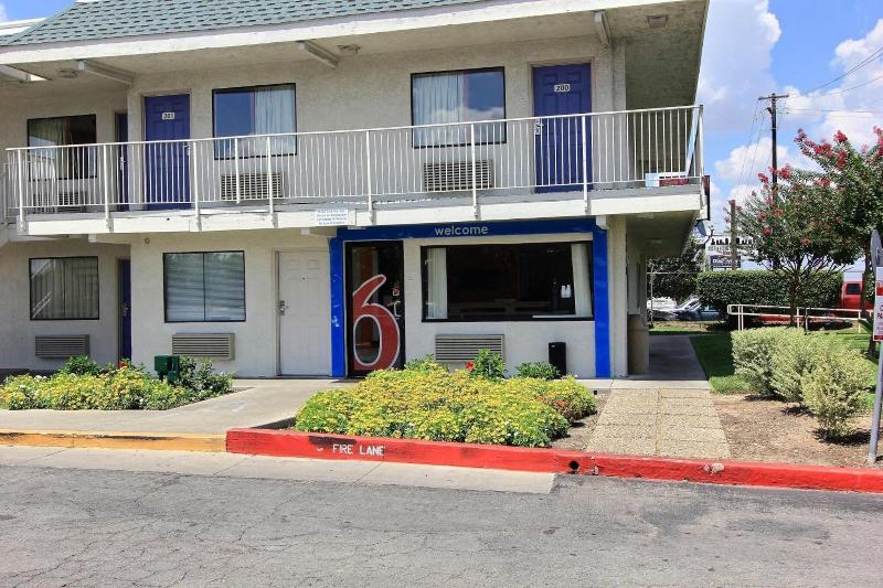 Motel 6 Austin Tx North Central - photo 29
