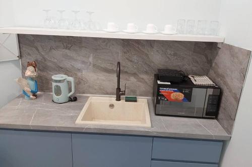 Lovely studio in Sololaki close to Libery Square #3