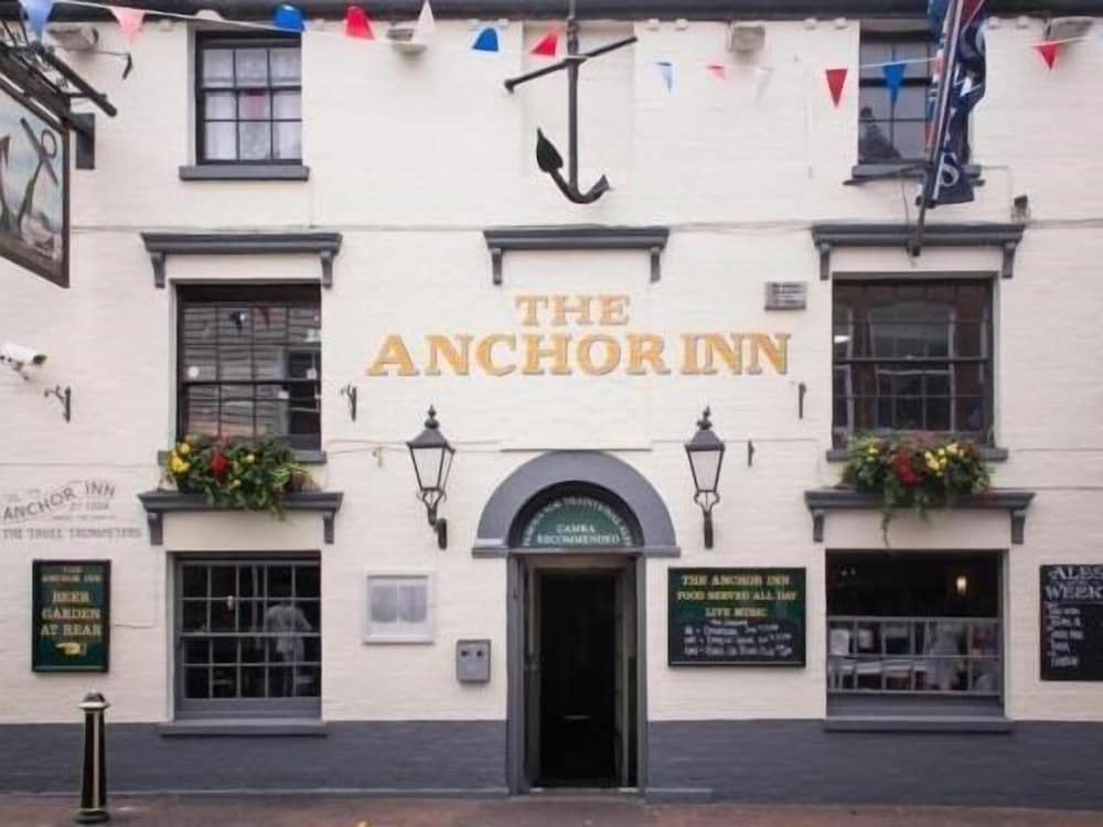 The Anchor Inn - carbon neutral hotel in Cowes