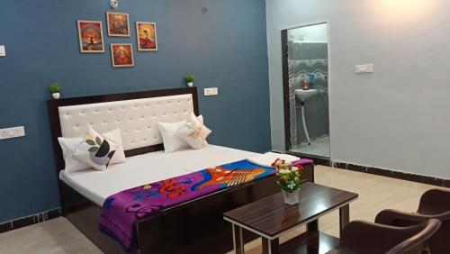 Atulyam Stays Vrindavan in Vrindavan, India