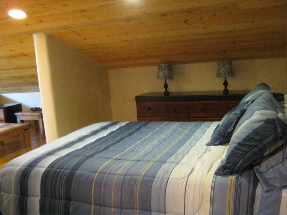Shady Brook Inn and Resort - photo 24