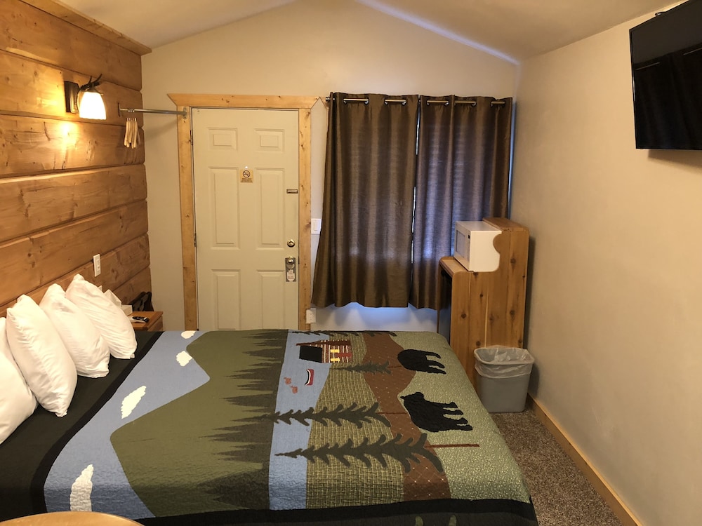 The Historic Madison Hotel Motel - photo 26