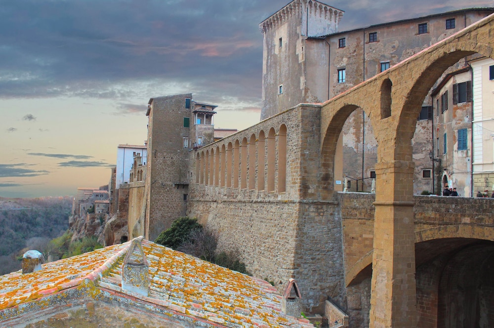L Altro Sapore Rooms — Pitigliano
