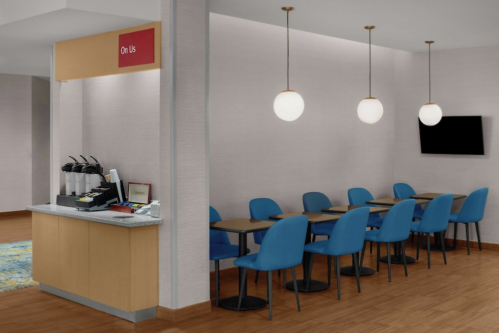 TownePlace Suites by Marriott Hobbs - photo 29