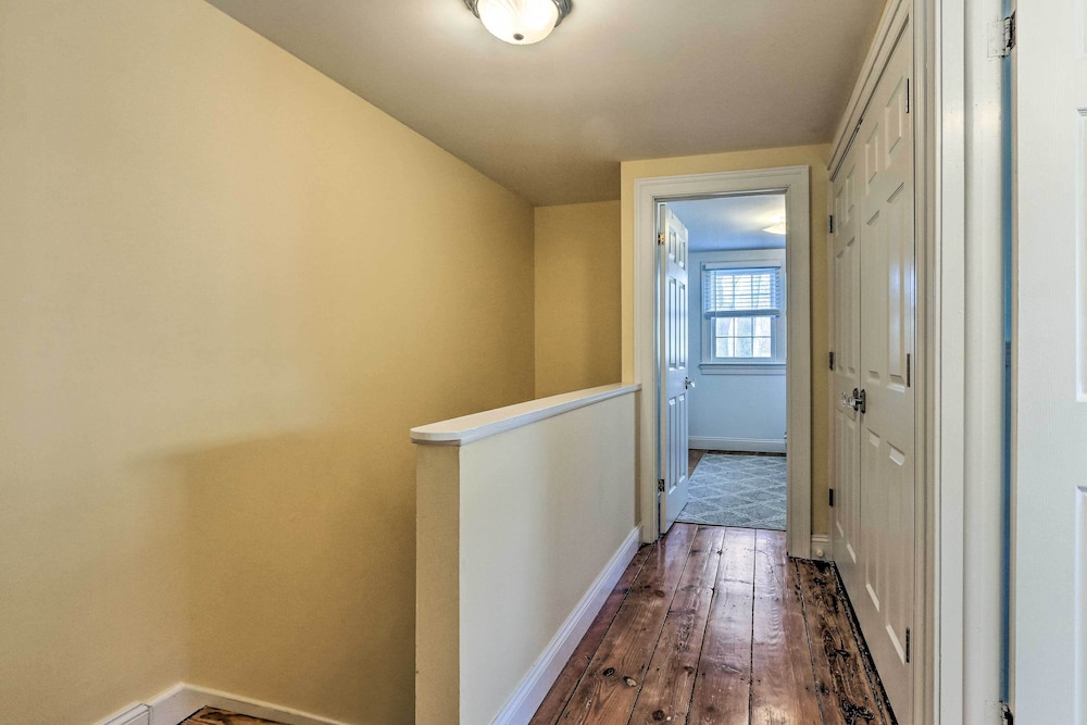 Townhome in Leesburg Historic District - photo 8
