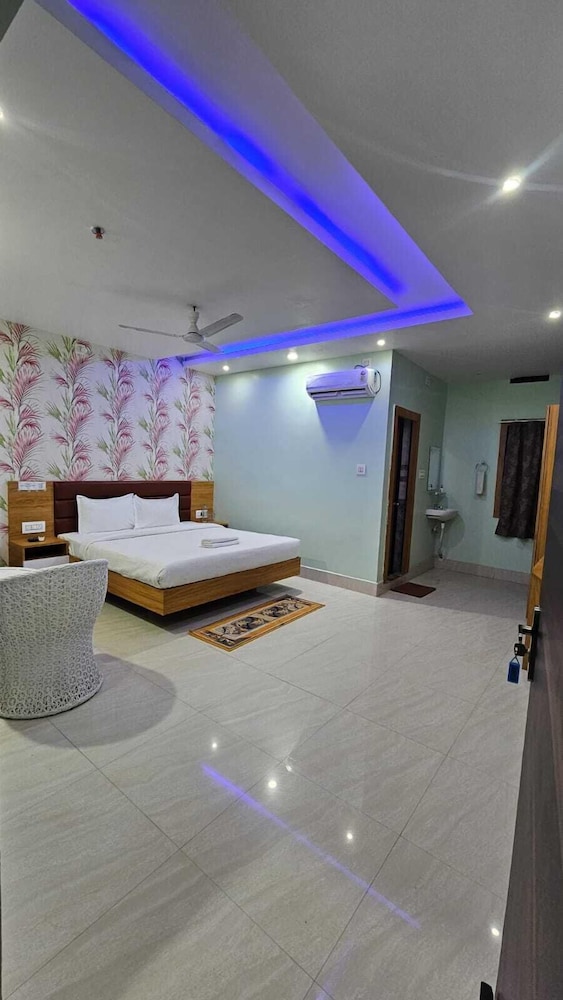 Sn Eco Resort And Water Park — Dhenkanal