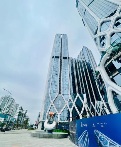 Studio Diamond Crown — 4-Star Luxury Hotel in Thi Tran Gjong Khe, Vietnam